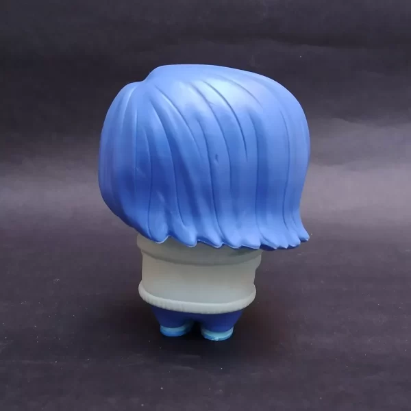 funko pop sadness de costas